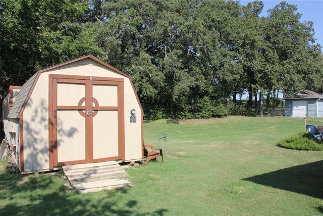 102 Wasco Cove, Lake Kiowa, TX 76240