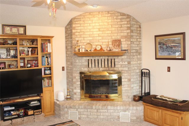 102 Wasco Cove, Lake Kiowa, TX 76240