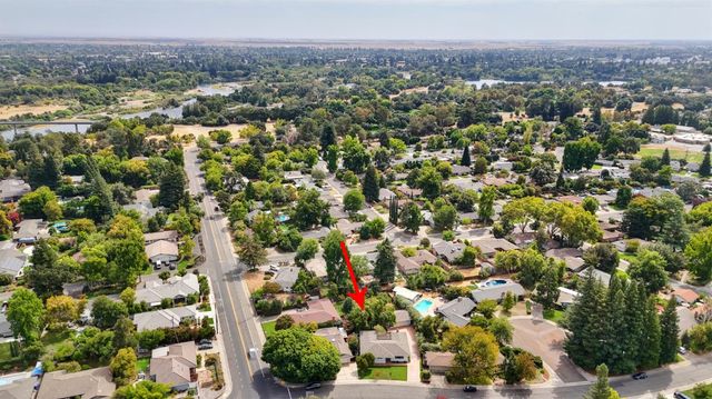 1540 Gregory Way, Carmichael, CA 95608