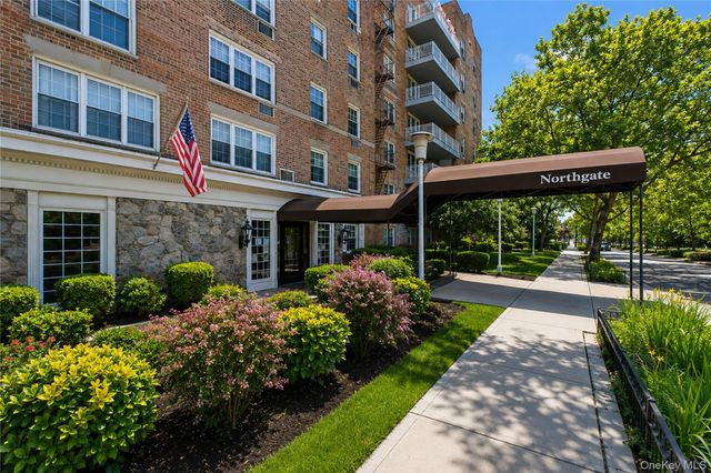 8710 149th Avenue 5L, Lindenwood, NY 11414