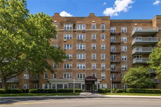 8710 149th Avenue 5L, Lindenwood, NY 11414