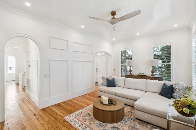 45 Eastlake Road, Mount Pleasant, SC 29464