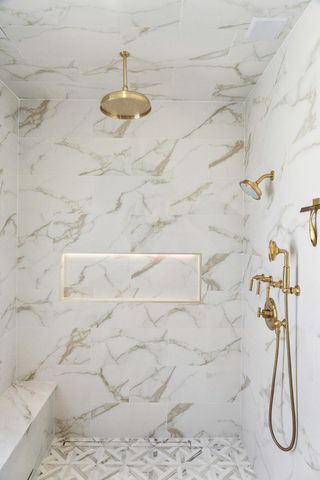 45 Eastlake Road, Mount Pleasant, SC 29464