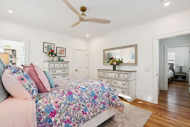 45 Eastlake Road, Mount Pleasant, SC 29464