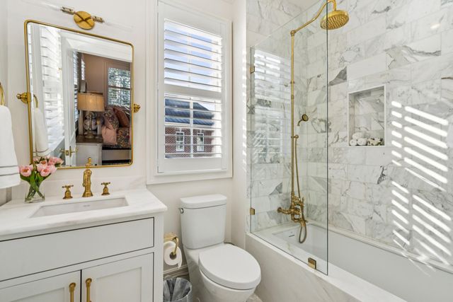 45 Eastlake Road, Mount Pleasant, SC 29464