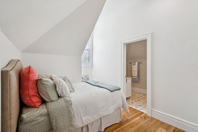 45 Eastlake Road, Mount Pleasant, SC 29464