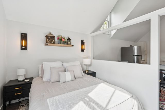 45 Eastlake Road, Mount Pleasant, SC 29464