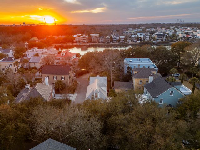 45 Eastlake Road, Mount Pleasant, SC 29464