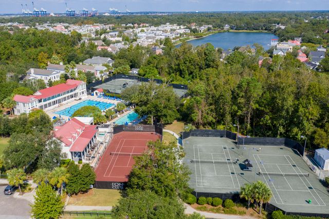 45 Eastlake Road, Mount Pleasant, SC 29464