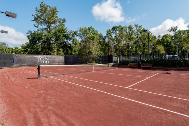 45 Eastlake Road, Mount Pleasant, SC 29464