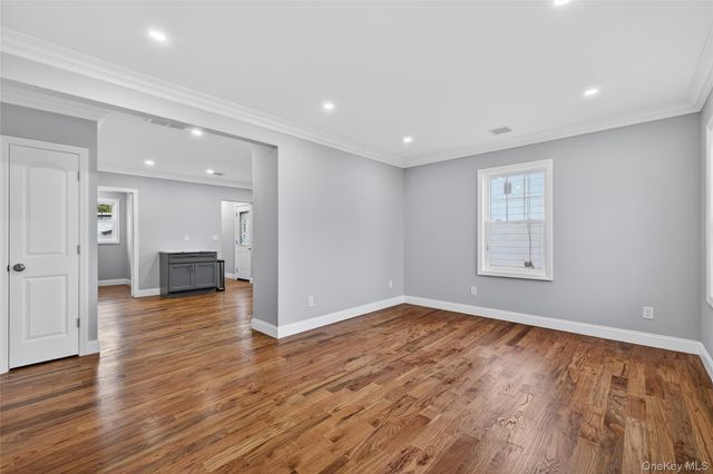 43 Robert Street, Patchogue, NY 11772