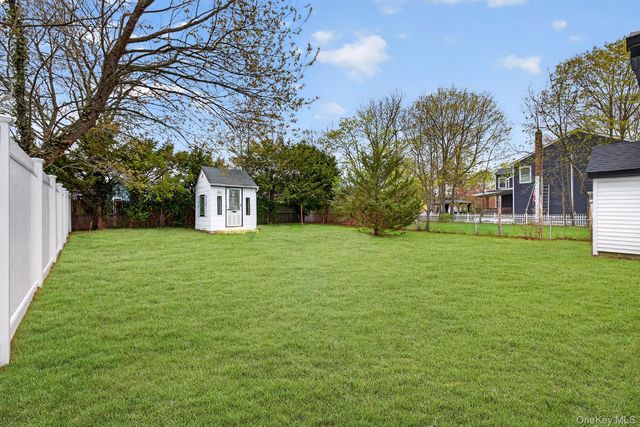 43 Robert Street, Patchogue, NY 11772