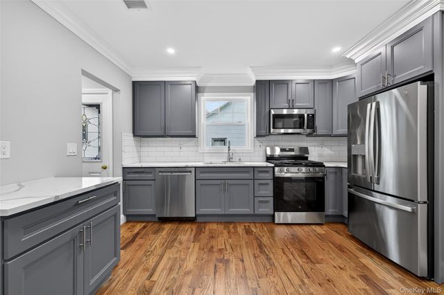 43 Robert Street, Patchogue, NY 11772