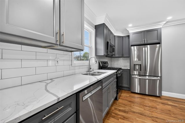 43 Robert Street, Patchogue, NY 11772