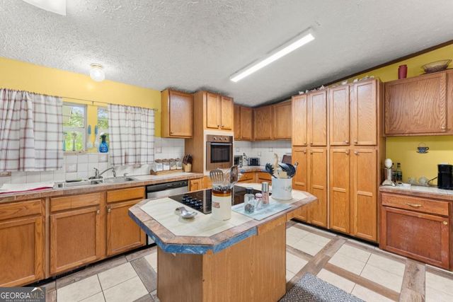 1533 Scenic Drive, Toccoa, GA 30577