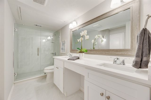 6015 Mcafee Drive, The Colony, TX 75056