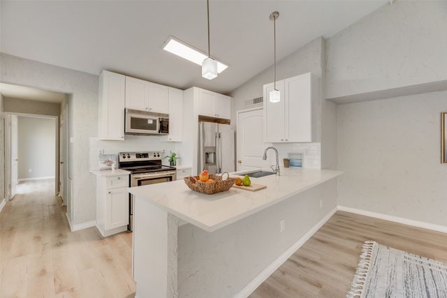 6015 Mcafee Drive, The Colony, TX 75056