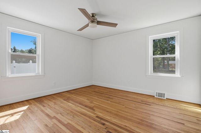318 Elizabeth Drive, Greenville, SC 29615