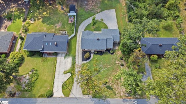 318 Elizabeth Drive, Greenville, SC 29615
