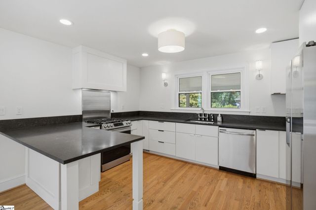 318 Elizabeth Drive, Greenville, SC 29615