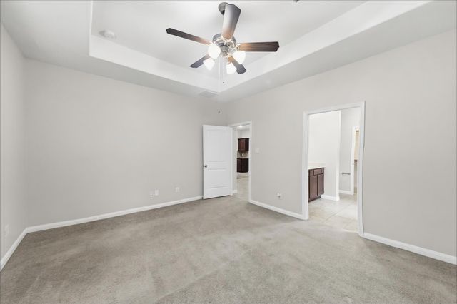 4209 Country Club Drive, Dickinson, TX 77539