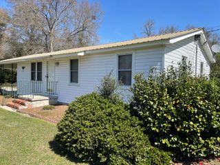 321 Dawson Street, Eutawville, SC 29048