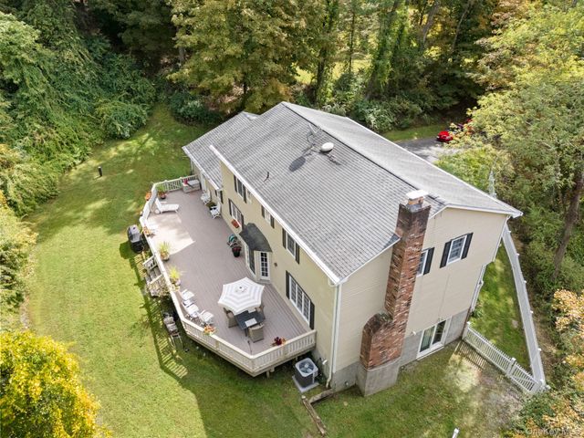 1 Sabbathday Hill Road, South Salem, NY 10590