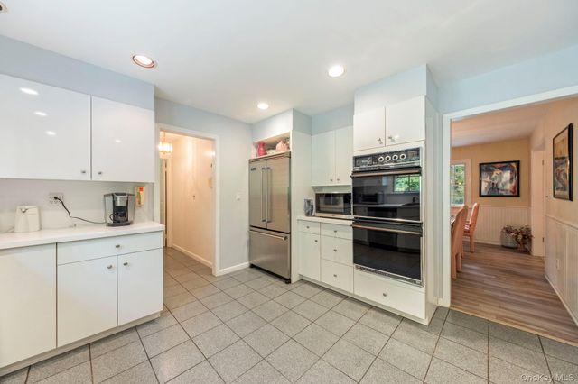 1 Sabbathday Hill Road, South Salem, NY 10590