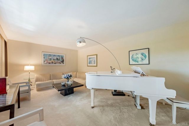 1 Sabbathday Hill Road, South Salem, NY 10590
