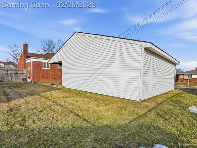 14559 Balsam Street, Southgate, MI 48195