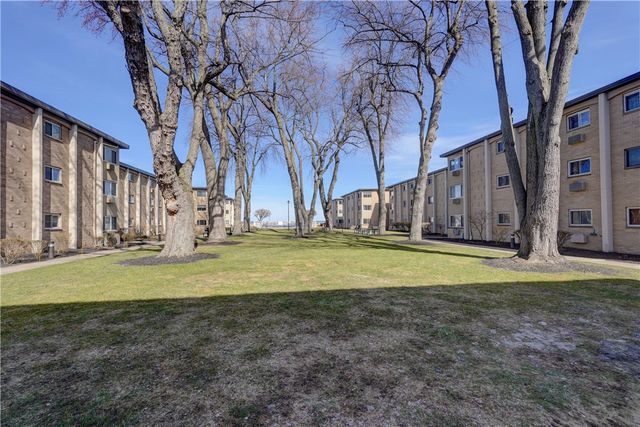 1011 Westage At The Harbor, Irondequoit, NY 14617