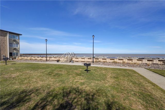 1011 Westage At The Harbor, Irondequoit, NY 14617