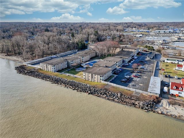 1011 Westage At The Harbor, Irondequoit, NY 14617