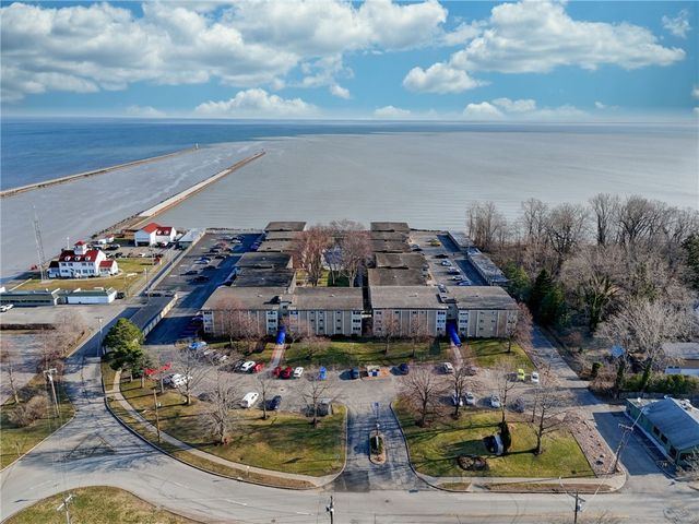 1011 Westage At The Harbor, Irondequoit, NY 14617