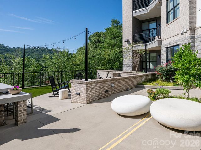 55 S Market Street 515, Asheville, NC 28801