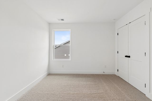 2968 Sharpstone Drive, Columbia, TN 38401