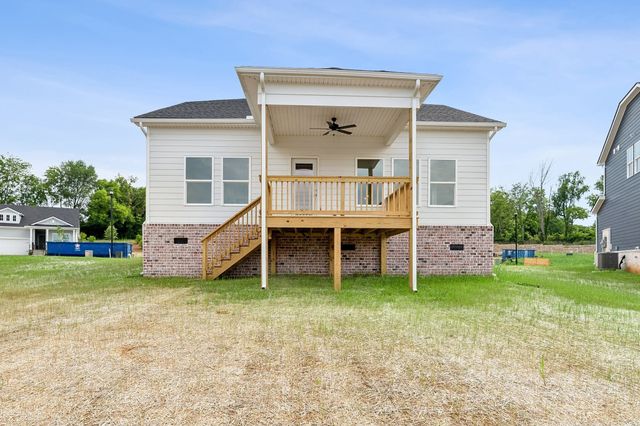 2968 Sharpstone Drive, Columbia, TN 38401