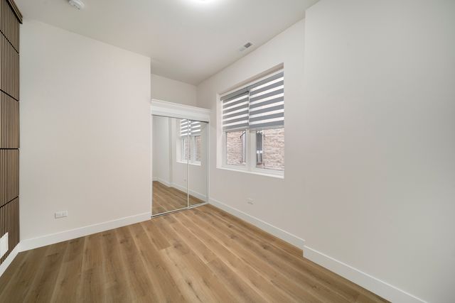 1137 N Francisco Avenue 2, Chicago, IL 60622