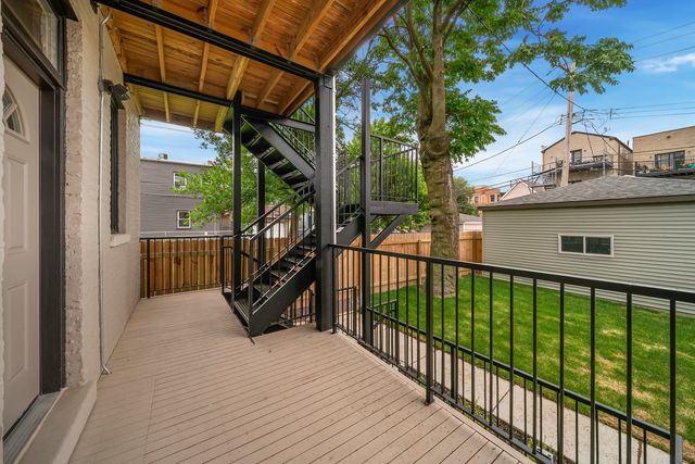 1137 N Francisco Avenue 2, Chicago, IL 60622
