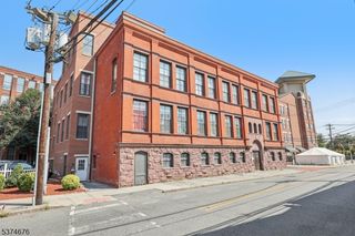 18 Market Street 301, Paterson City, NJ 07501