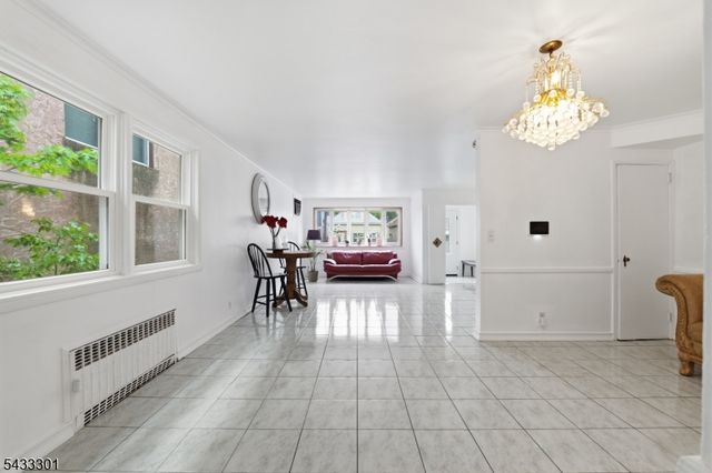 136 W 56Th St, Bayonne City, NJ 07002