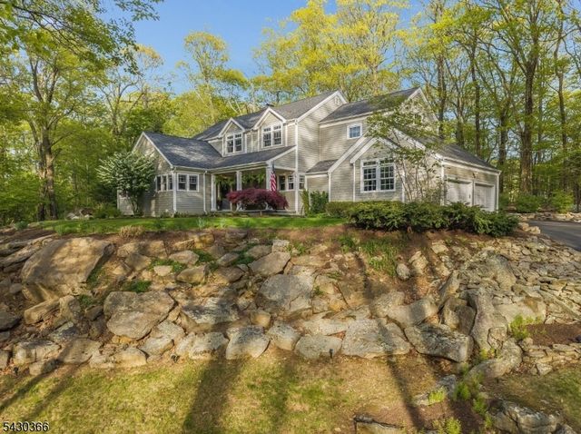 612 Woodglen Rd, Lebanon Twp., NJ 08826