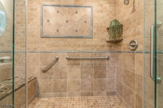 612 Woodglen Rd, Lebanon Twp., NJ 08826