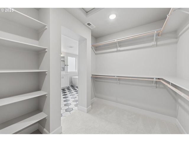 12452 Sw Strobel Rd, Beaverton, OR 97007