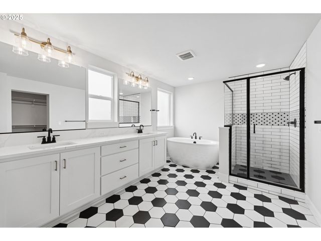 12452 Sw Strobel Rd, Beaverton, OR 97007