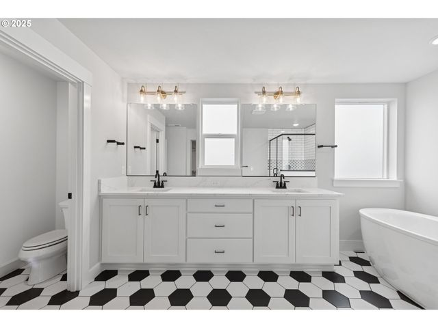 12452 Sw Strobel Rd, Beaverton, OR 97007