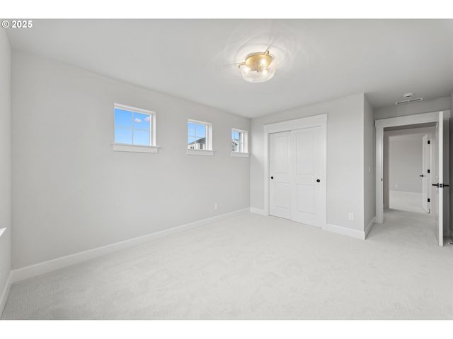 12452 Sw Strobel Rd, Beaverton, OR 97007