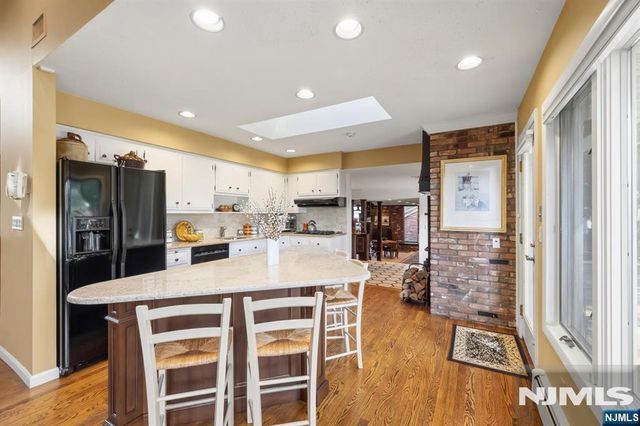 11 Merritt Drive, Oradell, NJ 07649