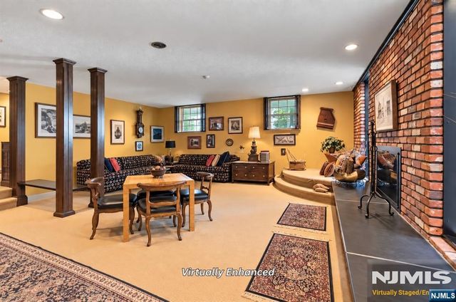 11 Merritt Drive, Oradell, NJ 07649