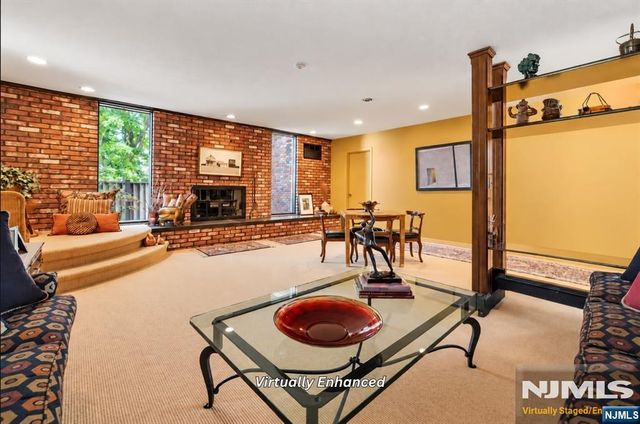 11 Merritt Drive, Oradell, NJ 07649